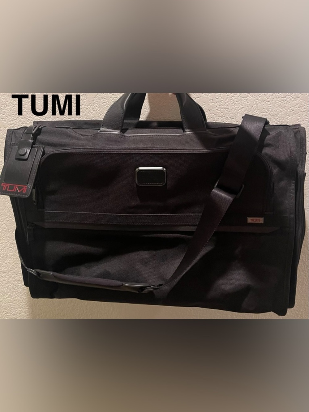 TUMI Alpha Tri Fold Garment Bag Black